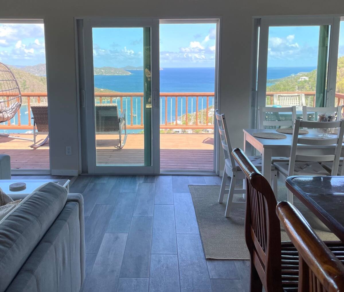 9ecdf6f5 781a 4d51 a940 7889dd93b712